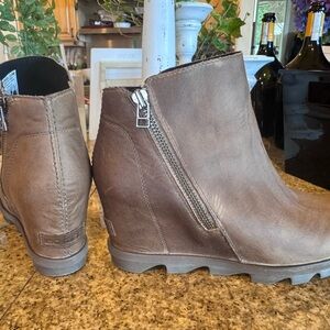 Sorel Taupe Wedge Ankle Boots